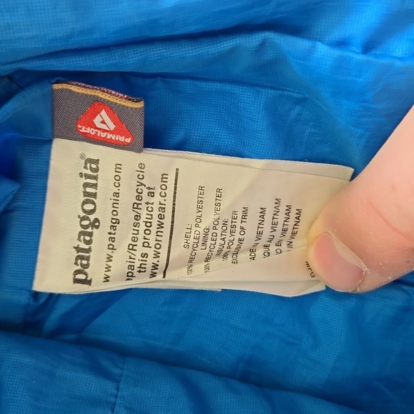 Patagonia Men's Puffer Coat - Picture 9 of 13